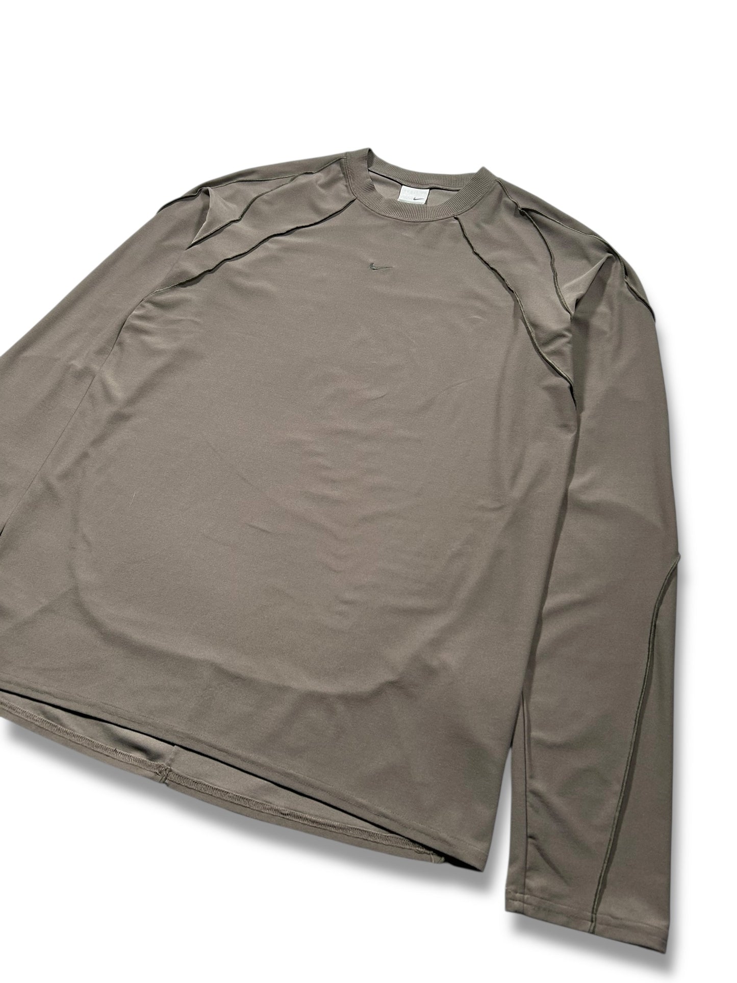 Nike 'MB1' Mobius Panelled Longsleeve Tee