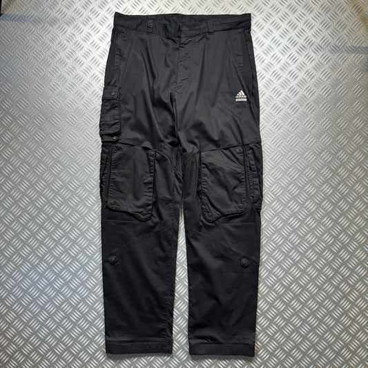 Adidas Tech Fit Multi-Pocket Pant