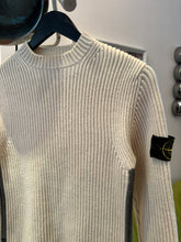 画像をギャラリービューアに読み込む, Early 2000&#39;s Stone Island Ivory Knitted Jumper - Extra Small