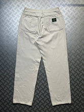 Carica l&#39;immagine nel visualizzatore di Gallery, 1990&#39;s Stone Island Off White Jumbo Cord Pant