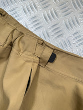 Charger l&#39;image dans la galerie, Early 2000&#39;s Nike Beige Camel Articulated Knee Dart Stash Pocket Pant - Extra Large