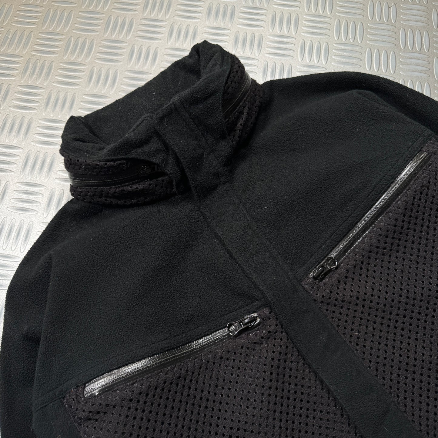 2008 Comme Des Garcons Jet Black Dual Mesh Pocket Technical Jacket - Medium