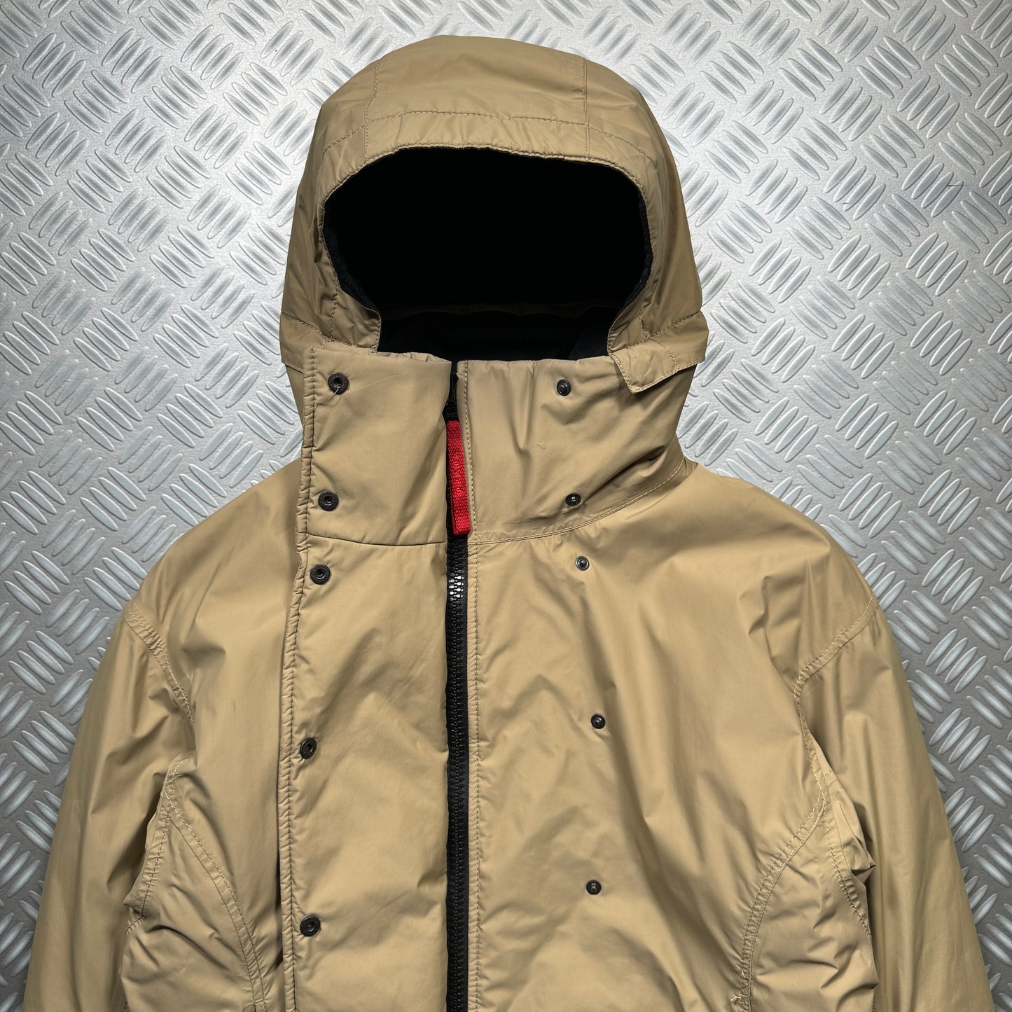 Early 2000's Prada Sport Beige Padded Gore-Tex Skii Jacket - Small / Medium