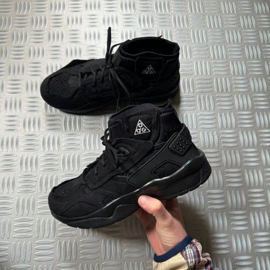 Nike ACG x Comme Des Garcons Air Mowabb Black - UK6.5 / US7.5