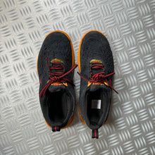Load image into Gallery viewer, Nike Free Run Trainers - UK8 / US9