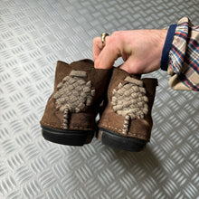 Carica l&#39;immagine nel visualizzatore di Gallery, Nike Considered Knitted Trail Shoe - Multiple Sizes