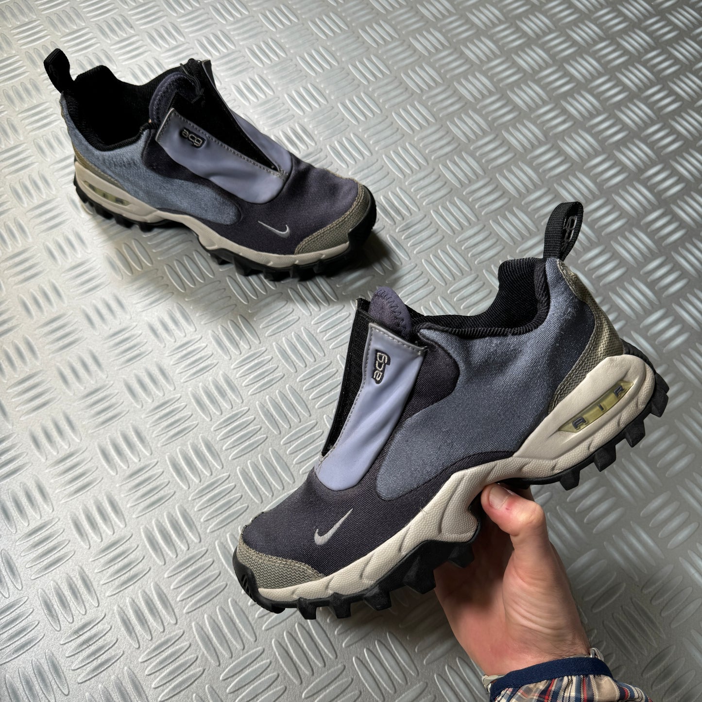 2001 Nike ACG Wailuku