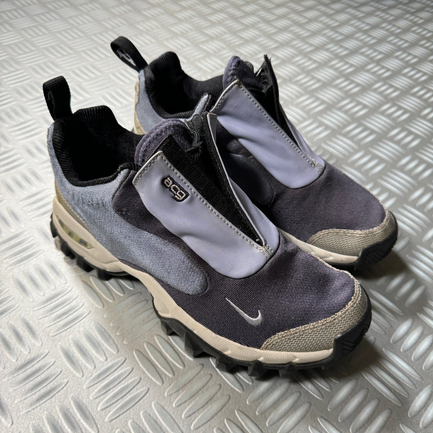 2001 Nike ACG Wailuku