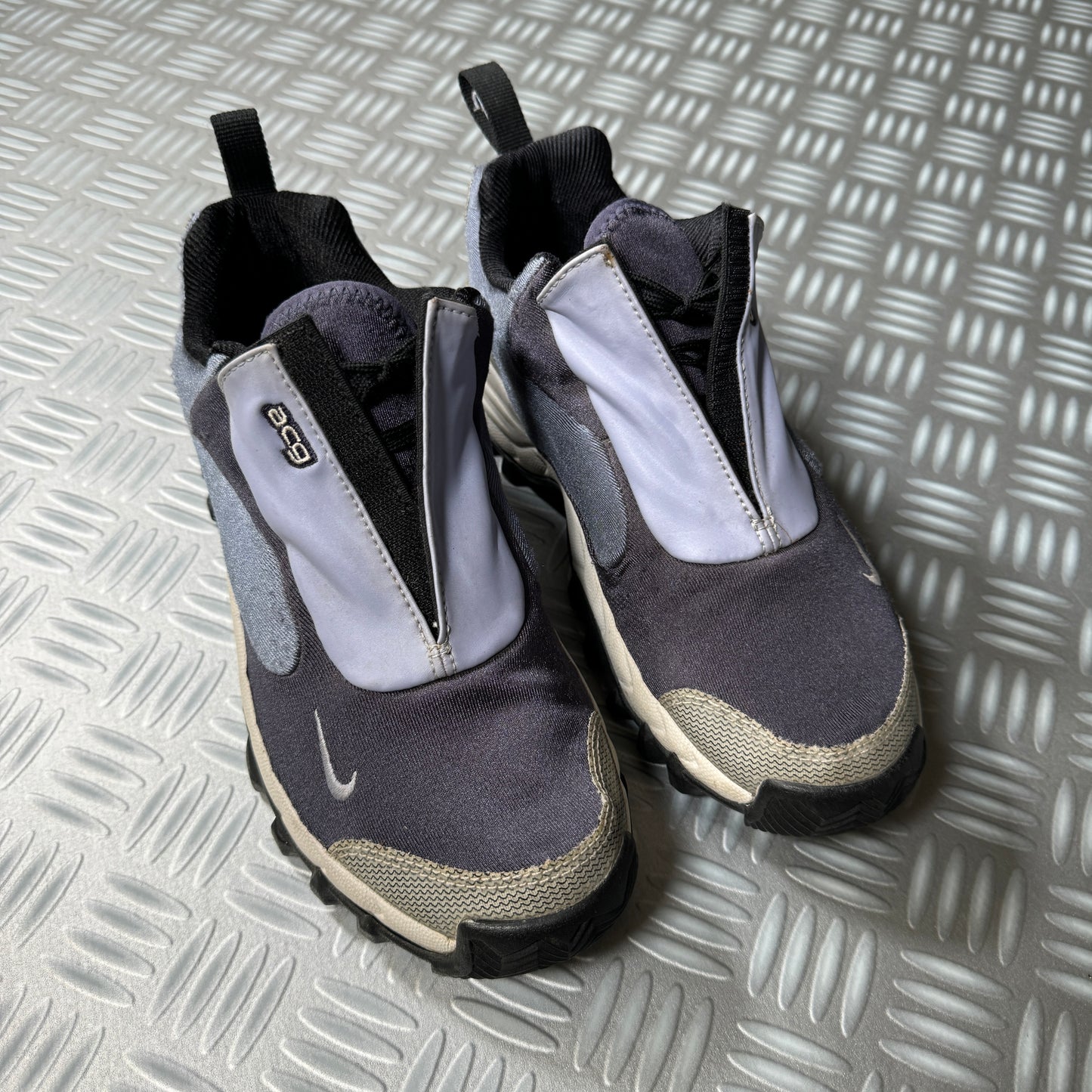 2001 Nike ACG Wailuku