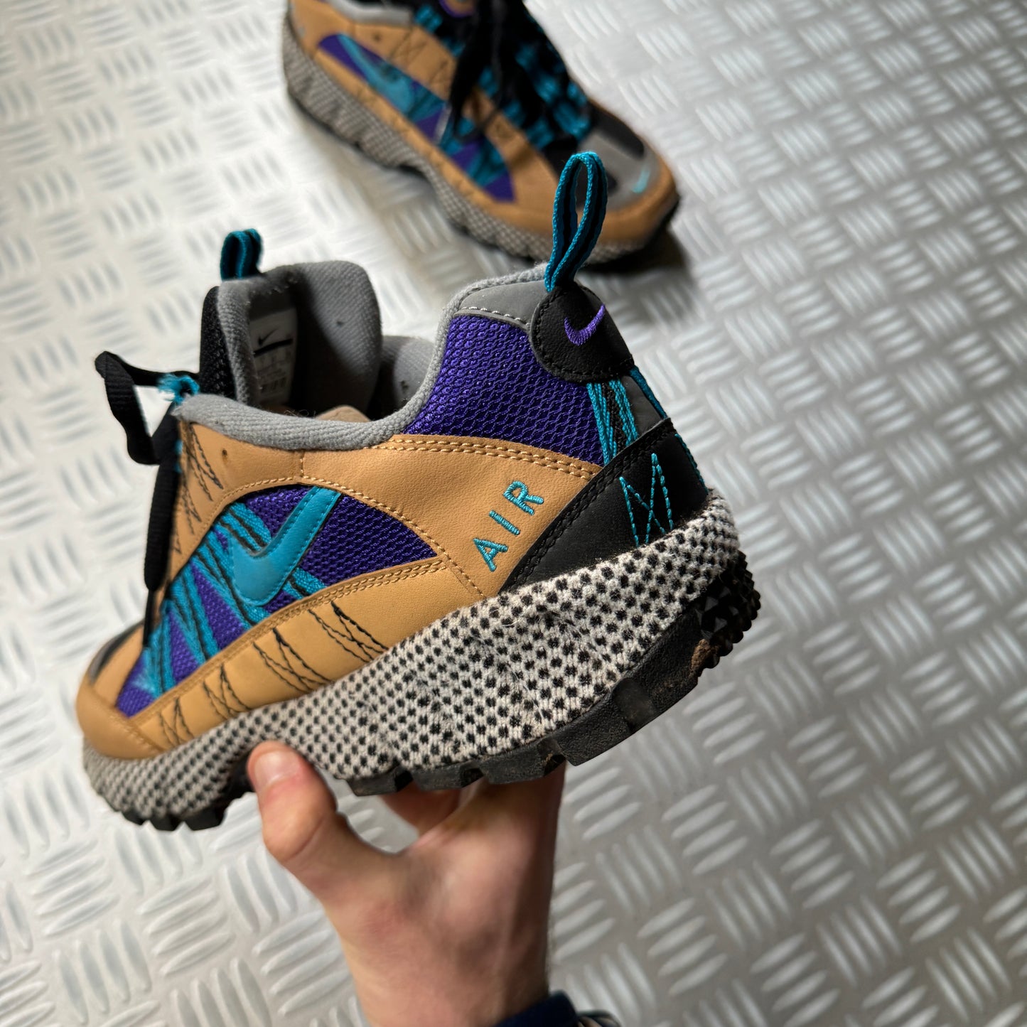 2017 Nike Humara
