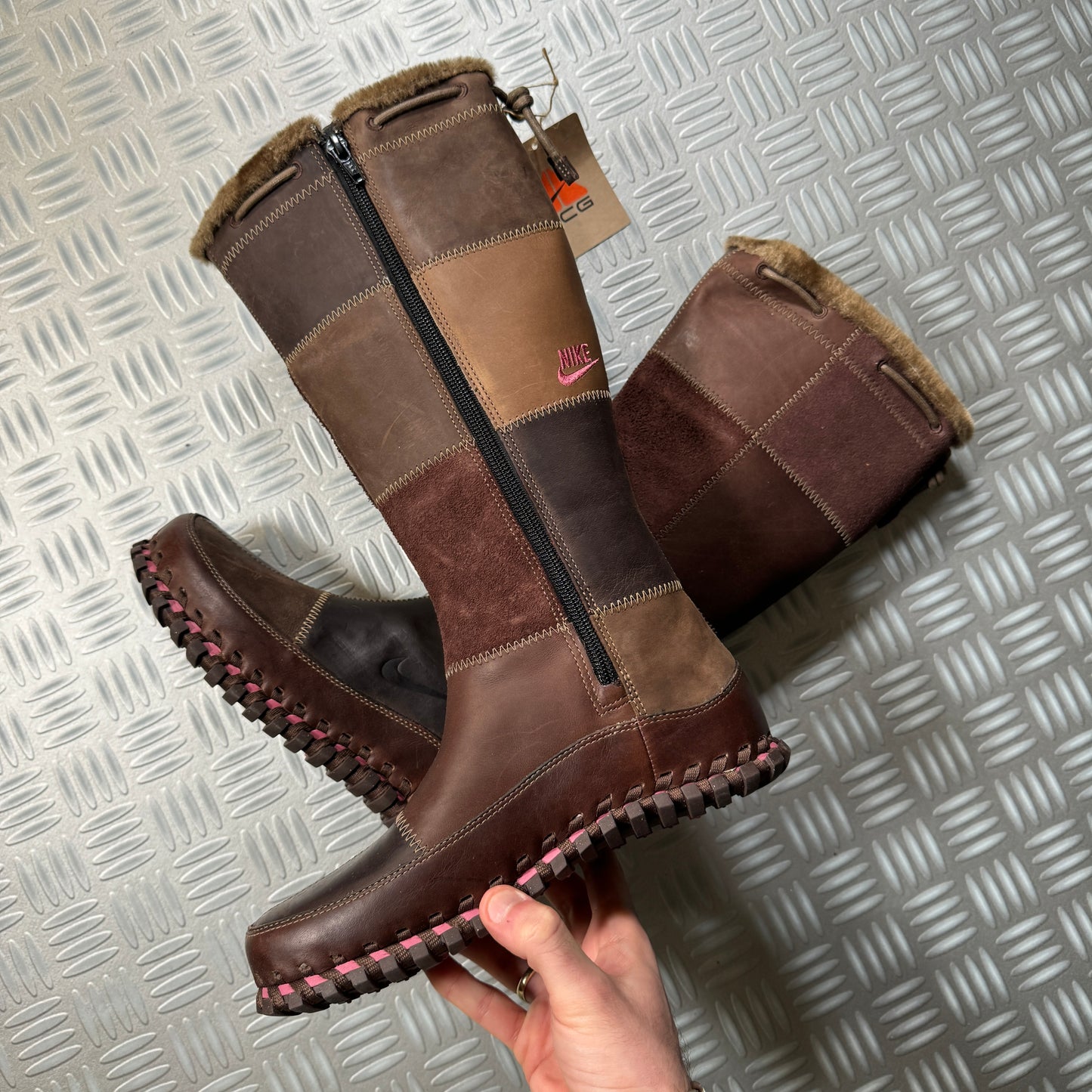 Nike Considered Puddle Proof Patchwork Venti