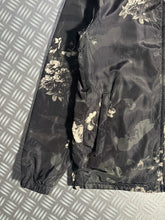 Charger l&#39;image dans la galerie, Prada Mainline Reversible Camo/Flowers Print Nylon Jacket - Medium