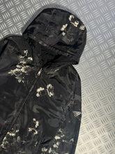 Charger l&#39;image dans la galerie, Prada Mainline Reversible Camo/Flowers Print Nylon Jacket - Medium