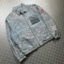 Load image into Gallery viewer, 2019 Cav Empt Noise Printed Brushed Cotton Jacket - Medium