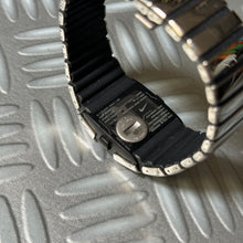 Carica l&#39;immagine nel visualizzatore di Gallery, Early 2000&#39;s Nike D-Line Stainless-Steel Digital Watch