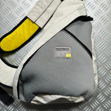 Carica l&#39;immagine nel visualizzatore di Gallery, Quiksilver Cross Body Sling Bag