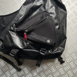 Nike ACG Water-tight Cross Body Sling Bag