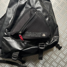 画像をギャラリービューアに読み込む, Nike ACG Water-tight Cross Body Sling Bag