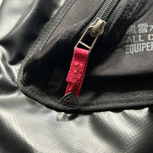 Carica l&#39;immagine nel visualizzatore di Gallery, Nike ACG Water-tight Cross Body Sling Bag