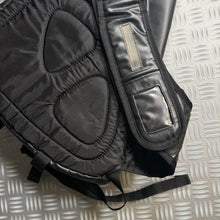 Carica l&#39;immagine nel visualizzatore di Gallery, Nike ACG Water-tight Cross Body Sling Bag