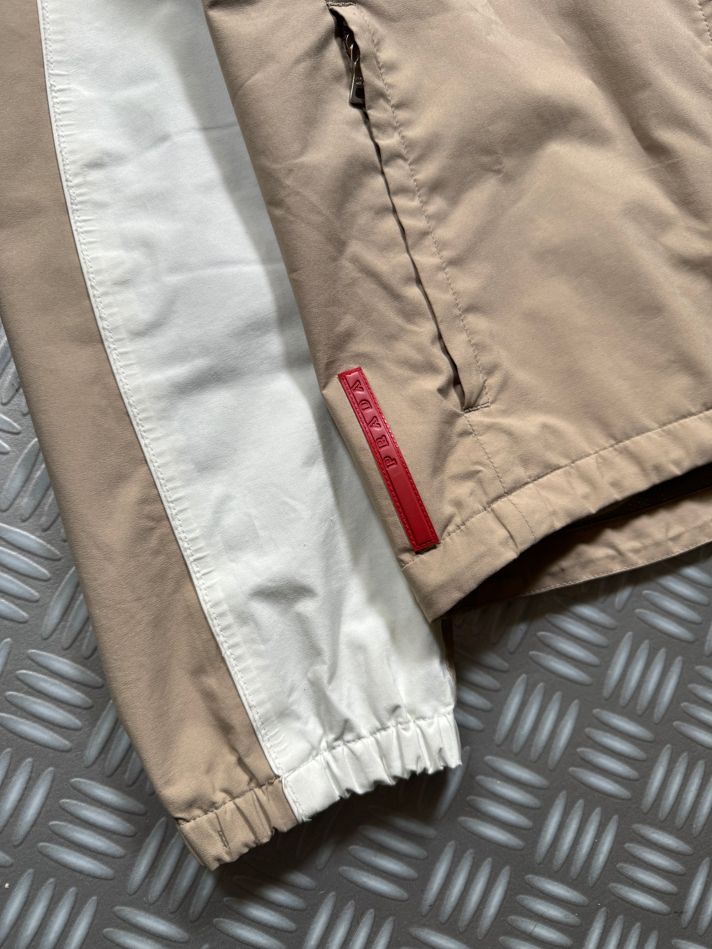Early 2000's Prada Sport White/Beige Gore-Tex Jacket - Medium