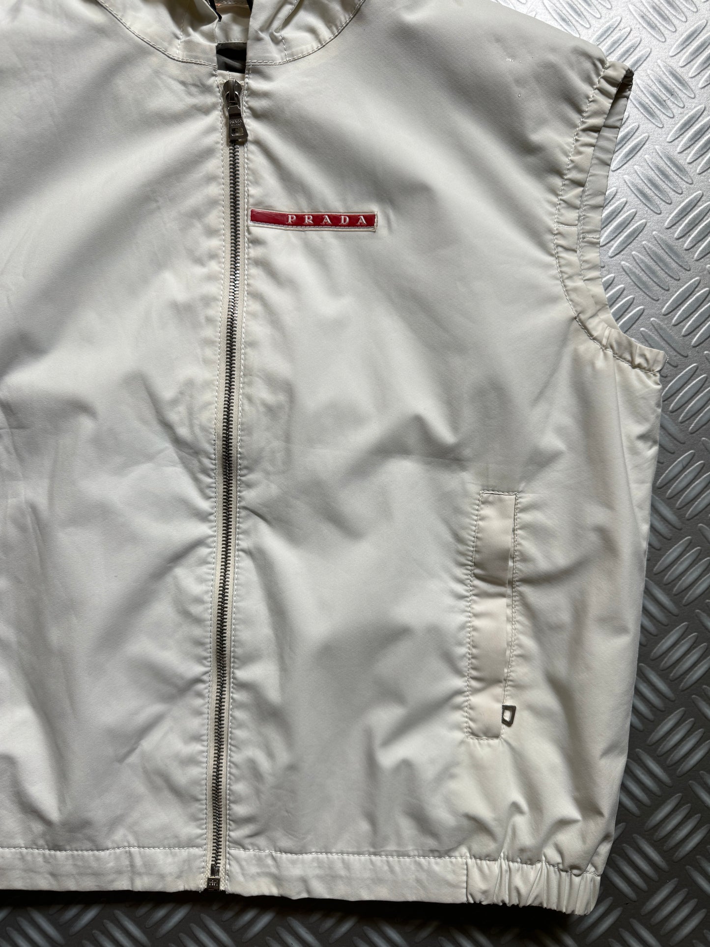 Early 2000's Prada Luna Rossa Hooded Vest - Womens 6-8