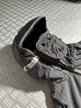 画像をギャラリービューアに読み込む, Stone Island Riot Mask Hooded Jacket - Large