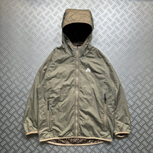 Load image into Gallery viewer, Early 2000&#39;s Nike ACG Soft Comp Jacket - Medium