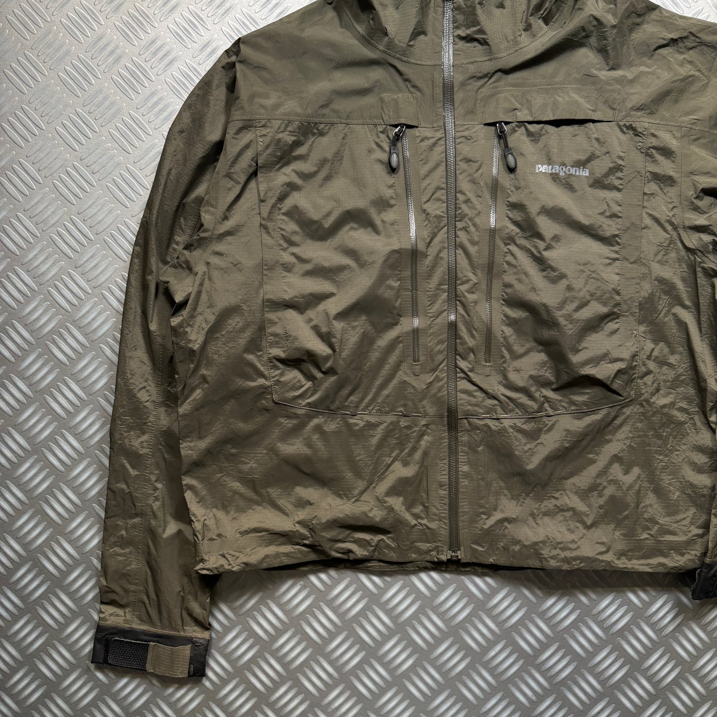 Early 2000's Patagonia Khaki Green Shell Jacket - Small