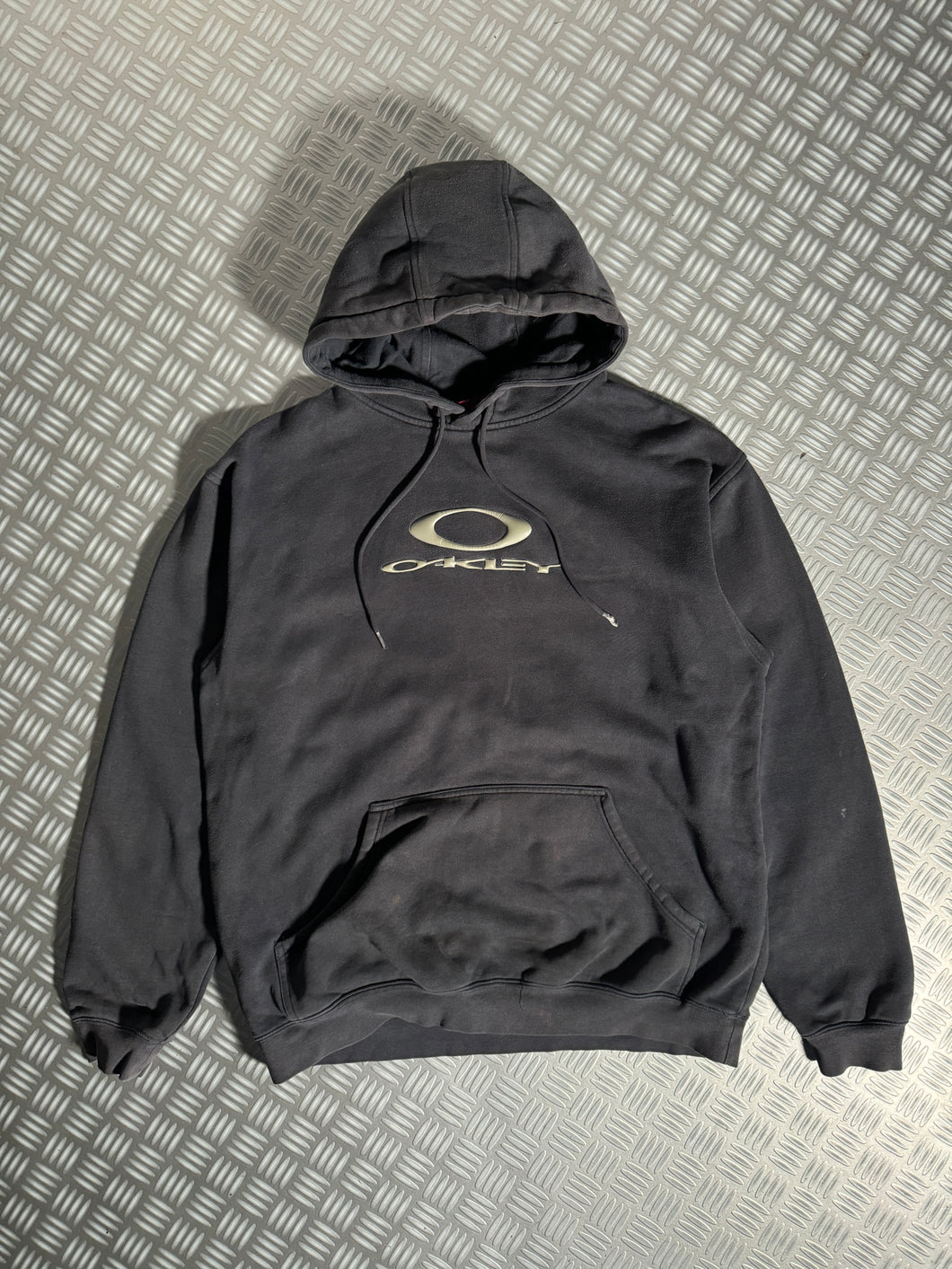 Early 2000's Oakley Spellout Hoodie - Large / Extra Large