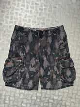 Charger l&#39;image dans la galerie, Maharishi x Futura x Quiksilver Pointman Camo Shorts - 34&quot; Waist