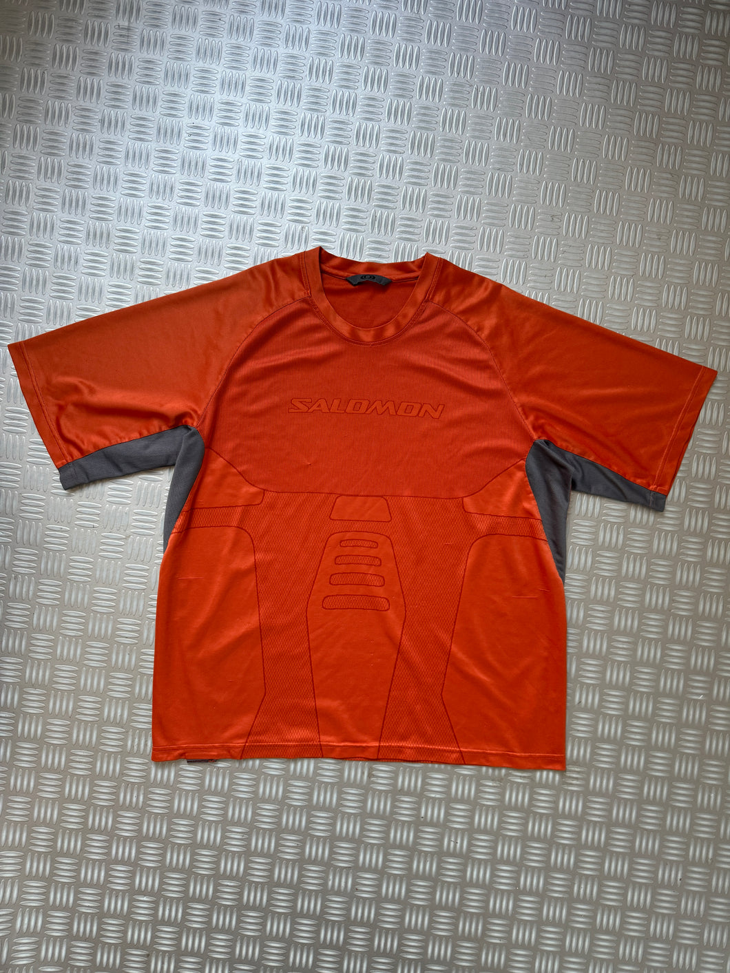 Early 2000's Salomon Bright Orange Futuristic Graphic Tee - Extra Large