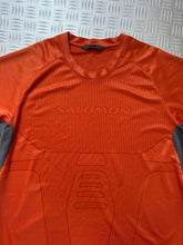 Carica l&#39;immagine nel visualizzatore di Gallery, Early 2000&#39;s Salomon Bright Orange Futuristic Graphic Tee - Extra Large