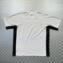 Load image into Gallery viewer, Early 2000&#39;s Nike Tn White Sports Tee - Large / Extra Large