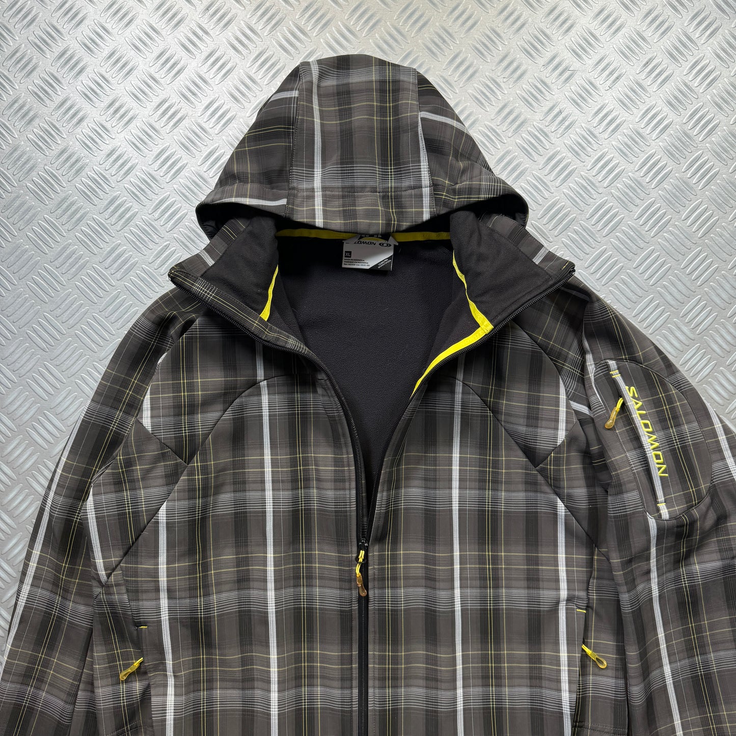Early 2000's Salomon Plaid Soft Shell Jacket - Large / Extra Large