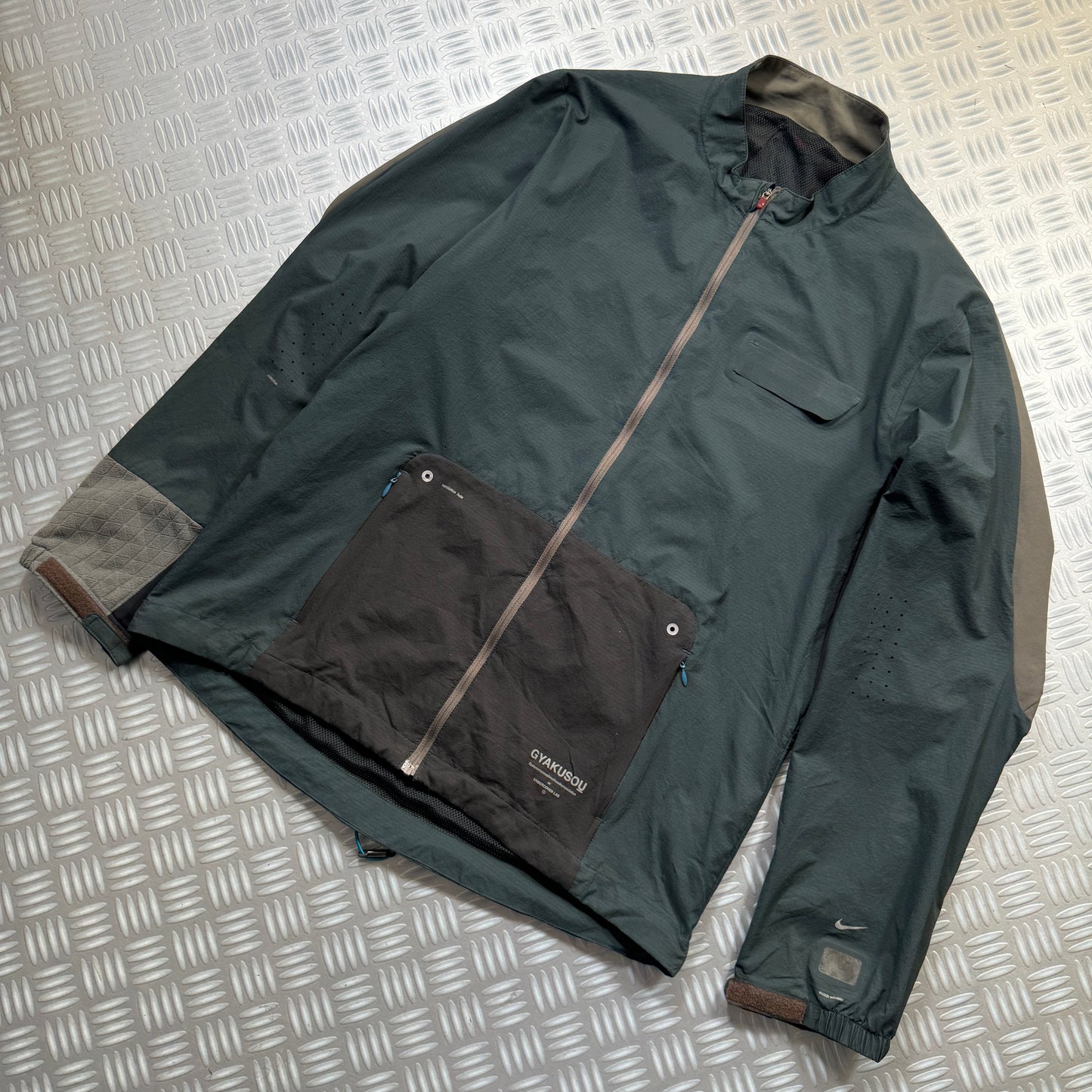 First Gen Nike x Undercover Gyakusou Technical Running Jacket - Medium / Large