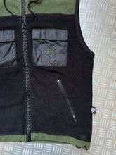 Carica l&#39;immagine nel visualizzatore di Gallery, Early 2000&#39;s Stüssy Outdoor Hooded Vest - Medium