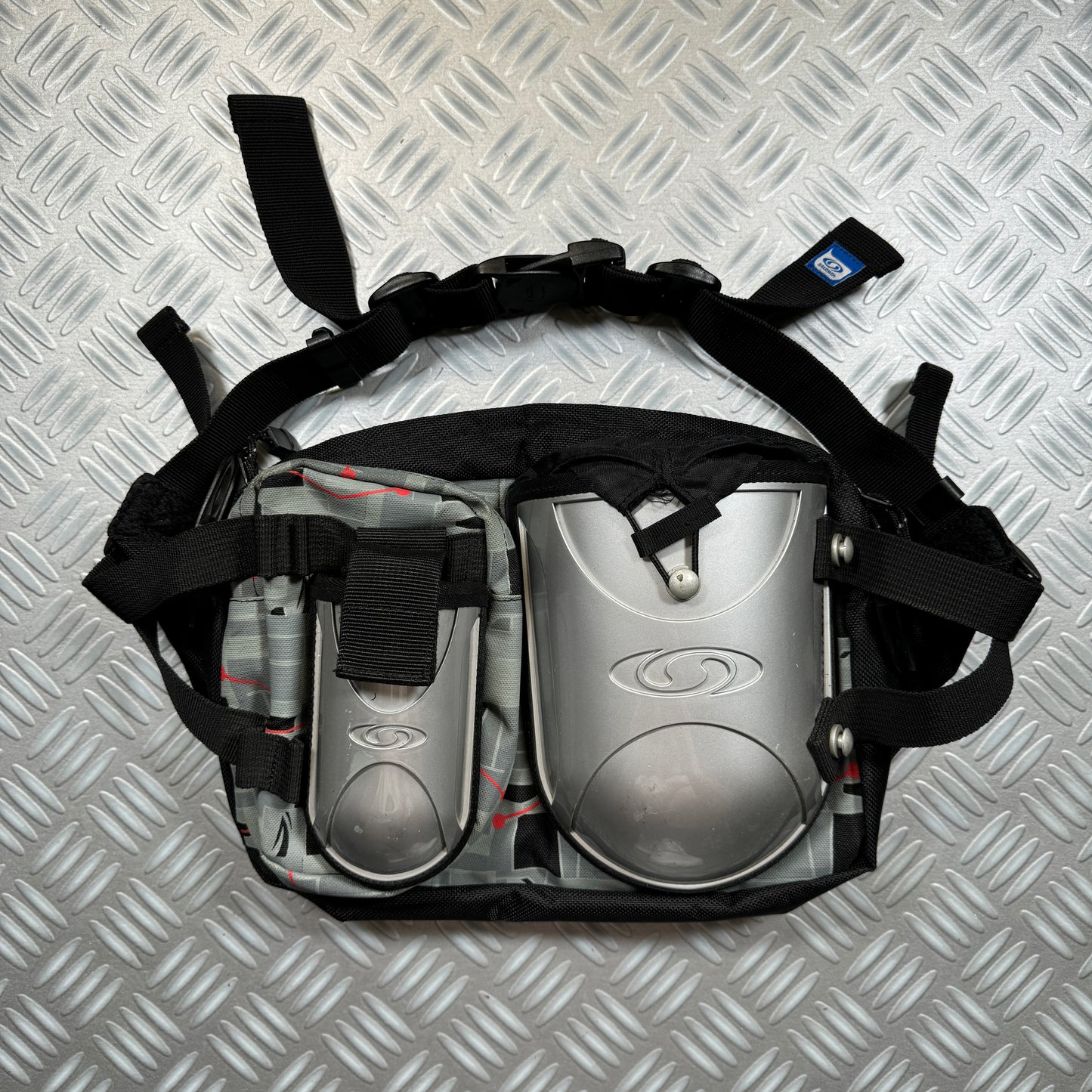 Salomon Reinforced Structured Pocket Side Bag