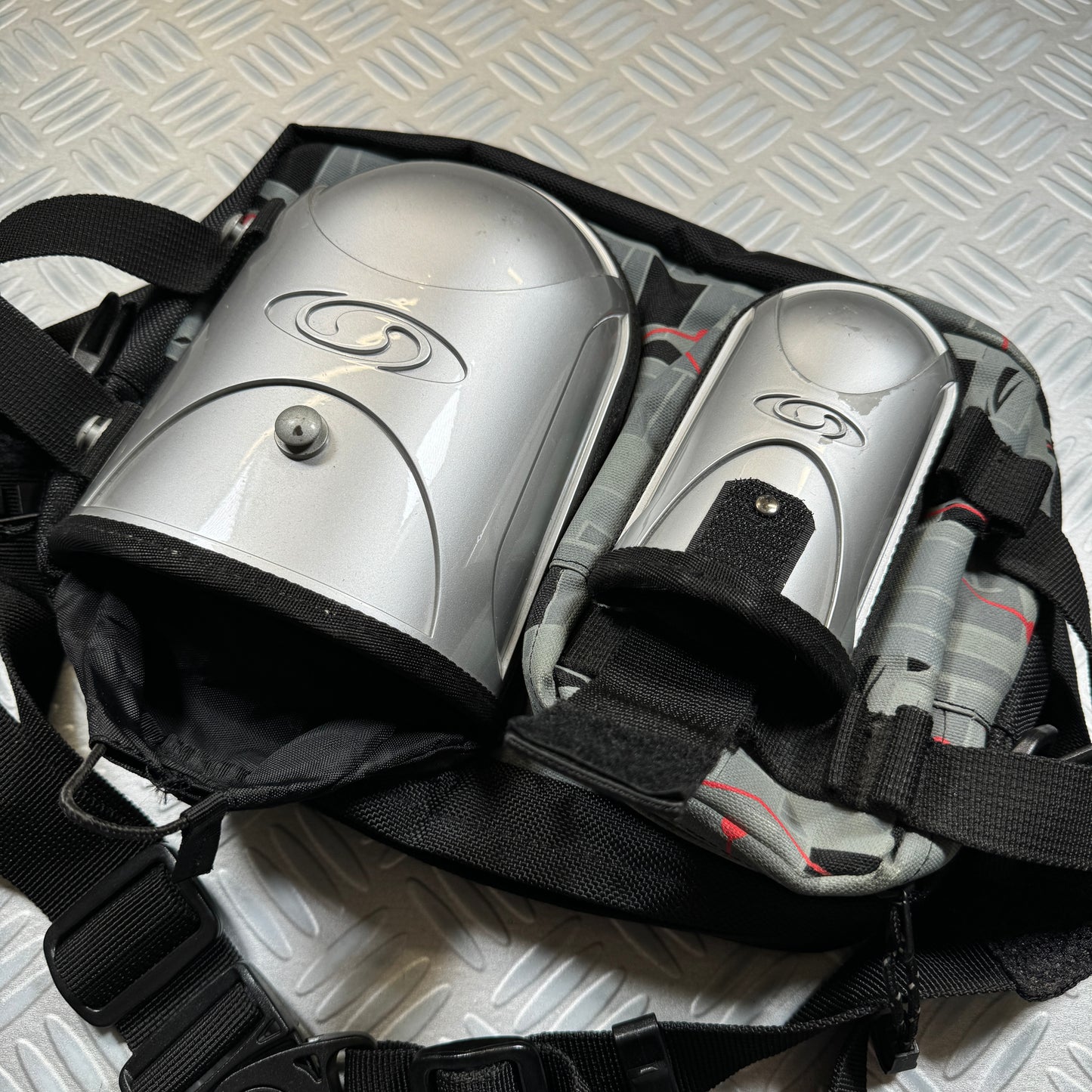 Salomon Reinforced Structured Pocket Side Bag