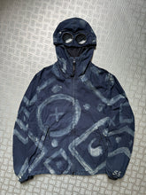 Carica l&#39;immagine nel visualizzatore di Gallery, CP Company 1/500 Hand Painted Indigo 50 Hooded Goggle Jacket - Large