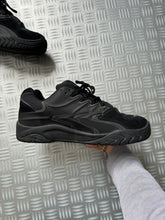 Charger l&#39;image dans la galerie, Early 2000&#39;s Oakley Switchback All Black 3M Reflective Footwear UK10.5 / US11.5