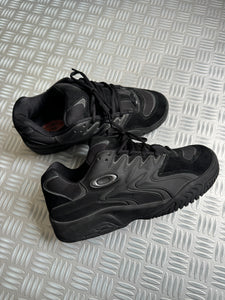 Early 2000's Oakley Switchback All Black 3M Reflective Footwear UK10.5 / US11.5