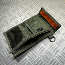 Carica l&#39;immagine nel visualizzatore di Gallery, Porter Yoshida Khaki Wallet