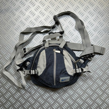 Load image into Gallery viewer, Early 2000&#39;s Nike Grid Side Bag