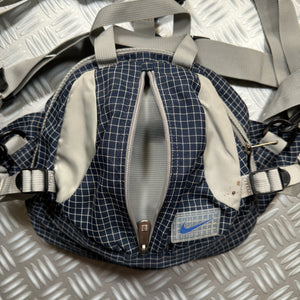 Early 2000's Nike Grid Side Bag
