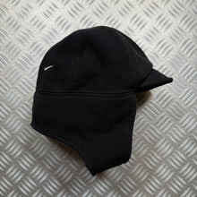 Carica l&#39;immagine nel visualizzatore di Gallery, Early 2000&#39;s Nike Black 5in1 Fleece Cap