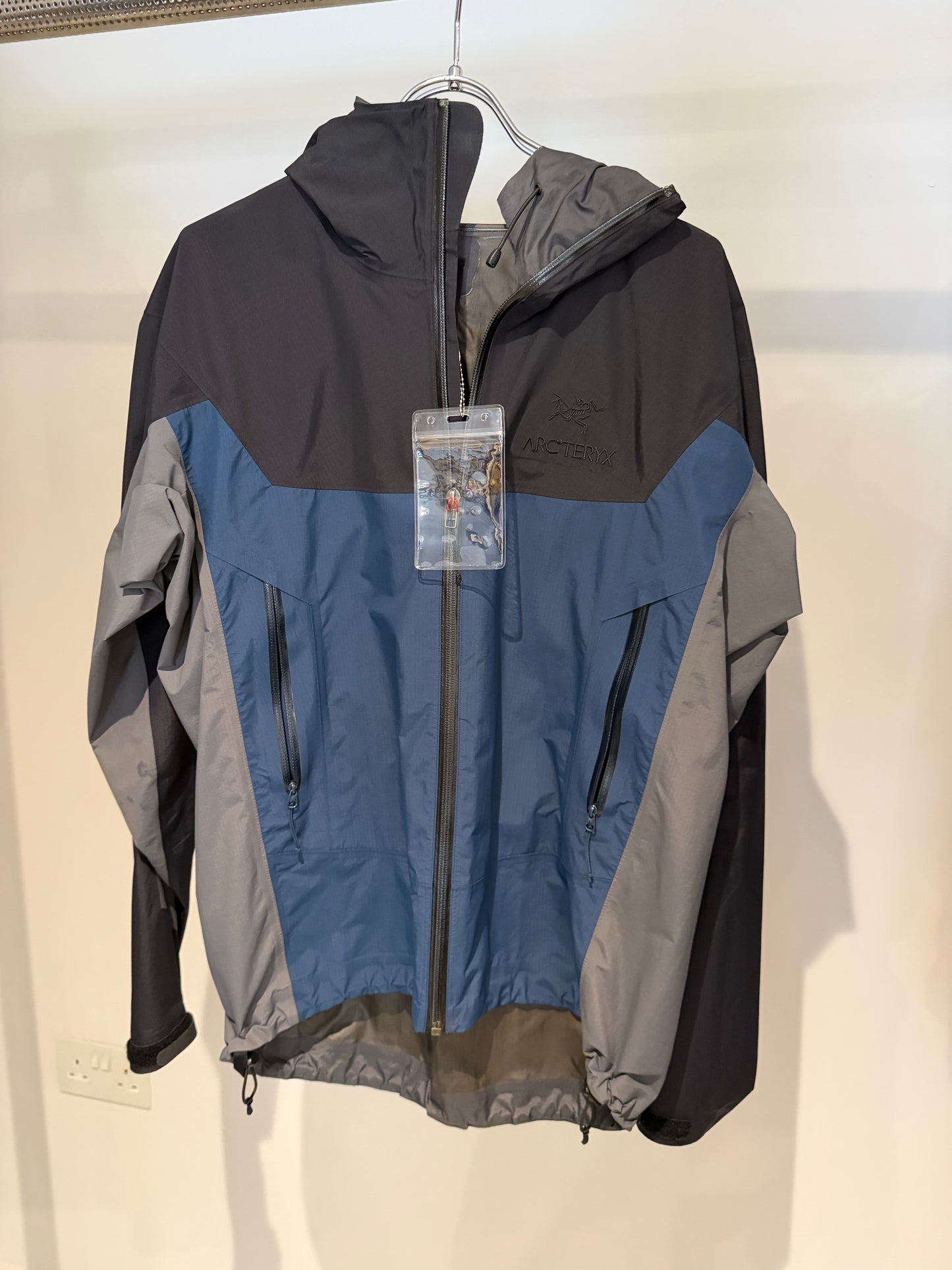 Arc'teryx Beams Gore-Tex Jacket