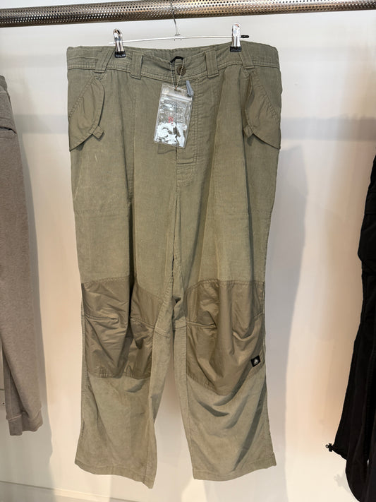 Nike ACG Baby Cord Carpenter Pant