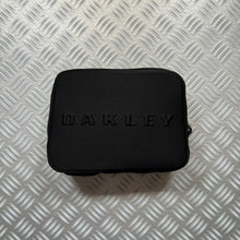 Carica l&#39;immagine nel visualizzatore di Gallery, Oakley Packable Nylon Back Pack