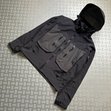 Charger l&#39;image dans la galerie, Early 2000&#39;s Multi-Pocket Taped Seam Waterproof Technical Jacket - Medium/Large